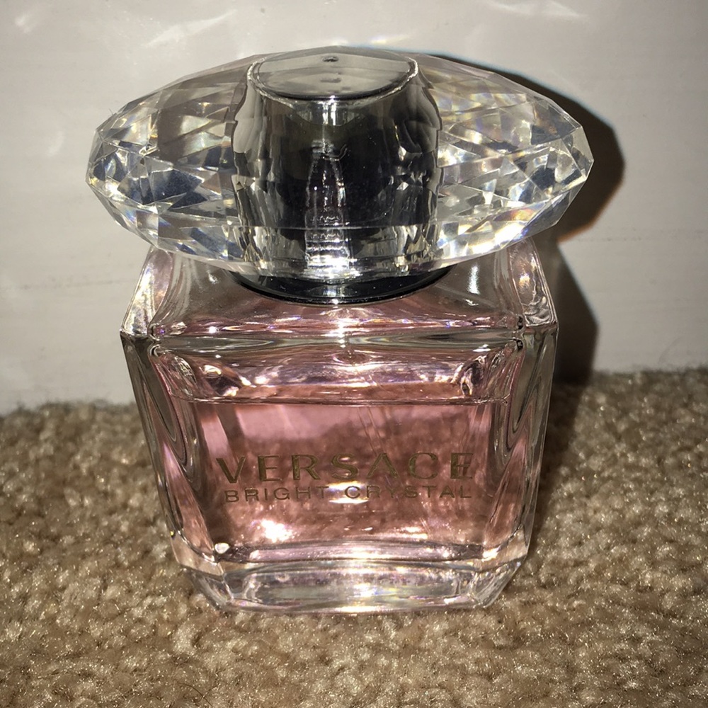 Versace Bright Crystal Completely Full